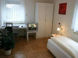 **  Garni Hotel Roedelheimer Hof Frankfurt am Main Germany